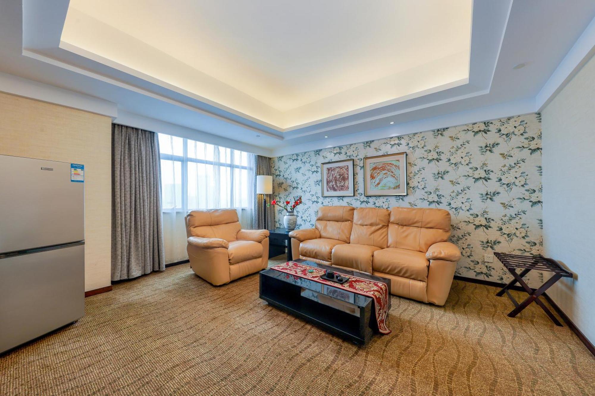 Zhengzhou Yuehai Hotel מראה חיצוני תמונה