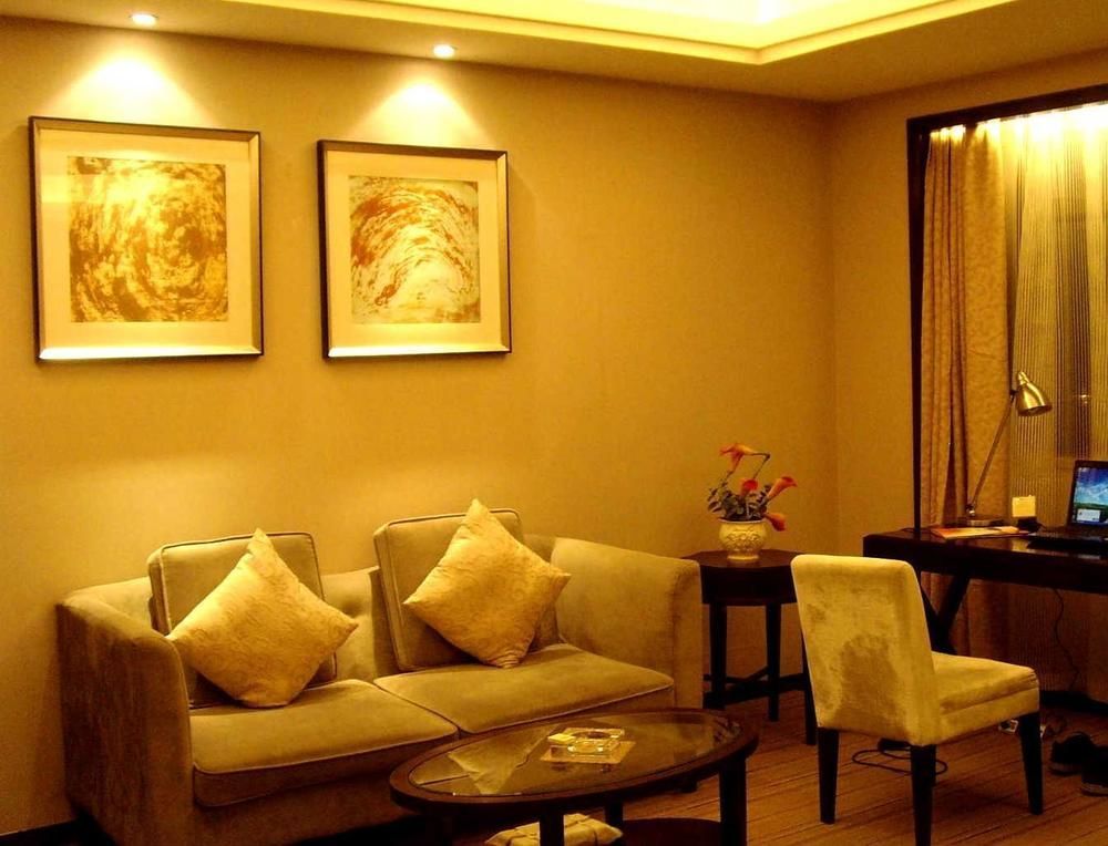 Zhengzhou Yuehai Hotel מראה חיצוני תמונה